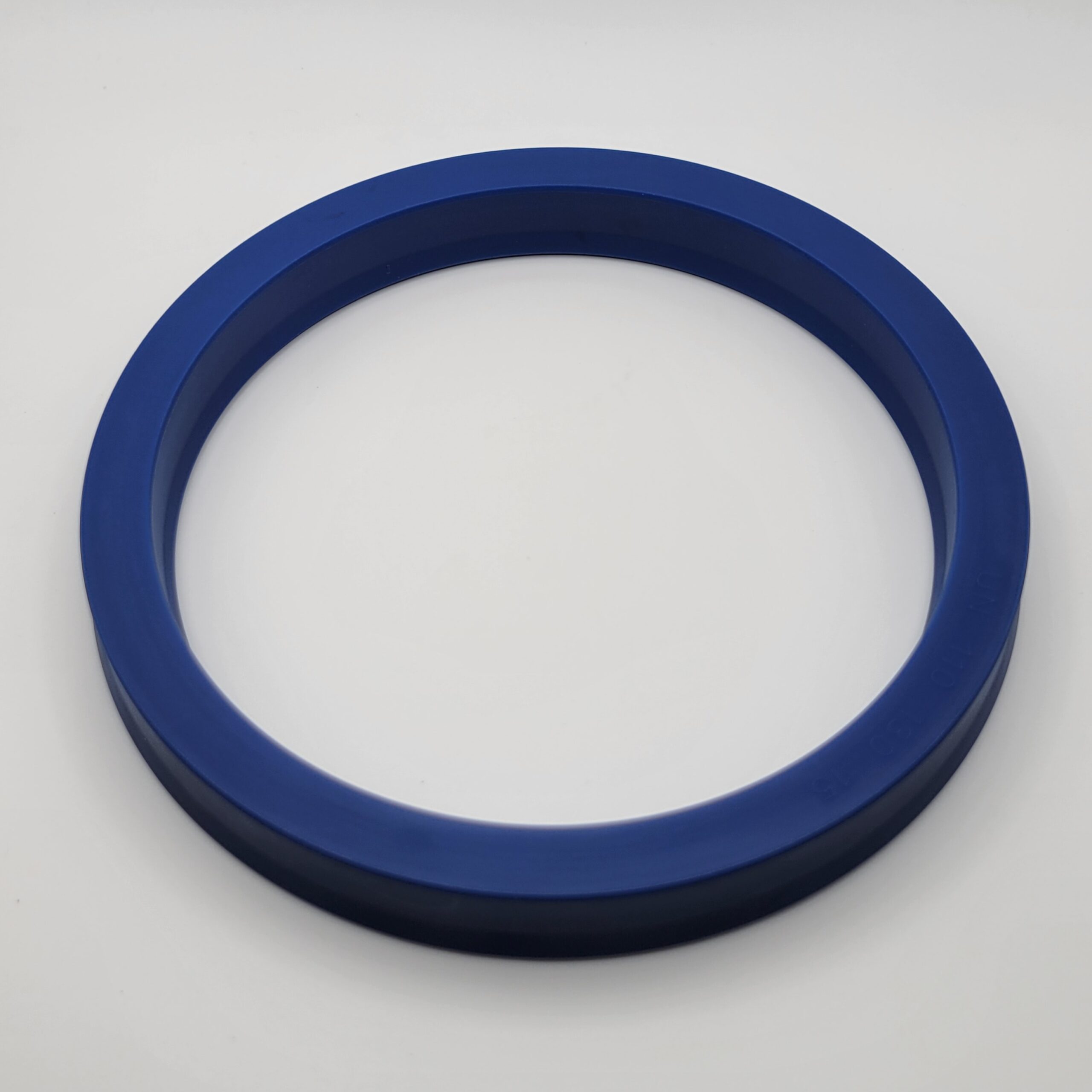 DOUBLE LIP URETHANE ROD U SEAL 3.000 X 3.500 X 0.375 IN