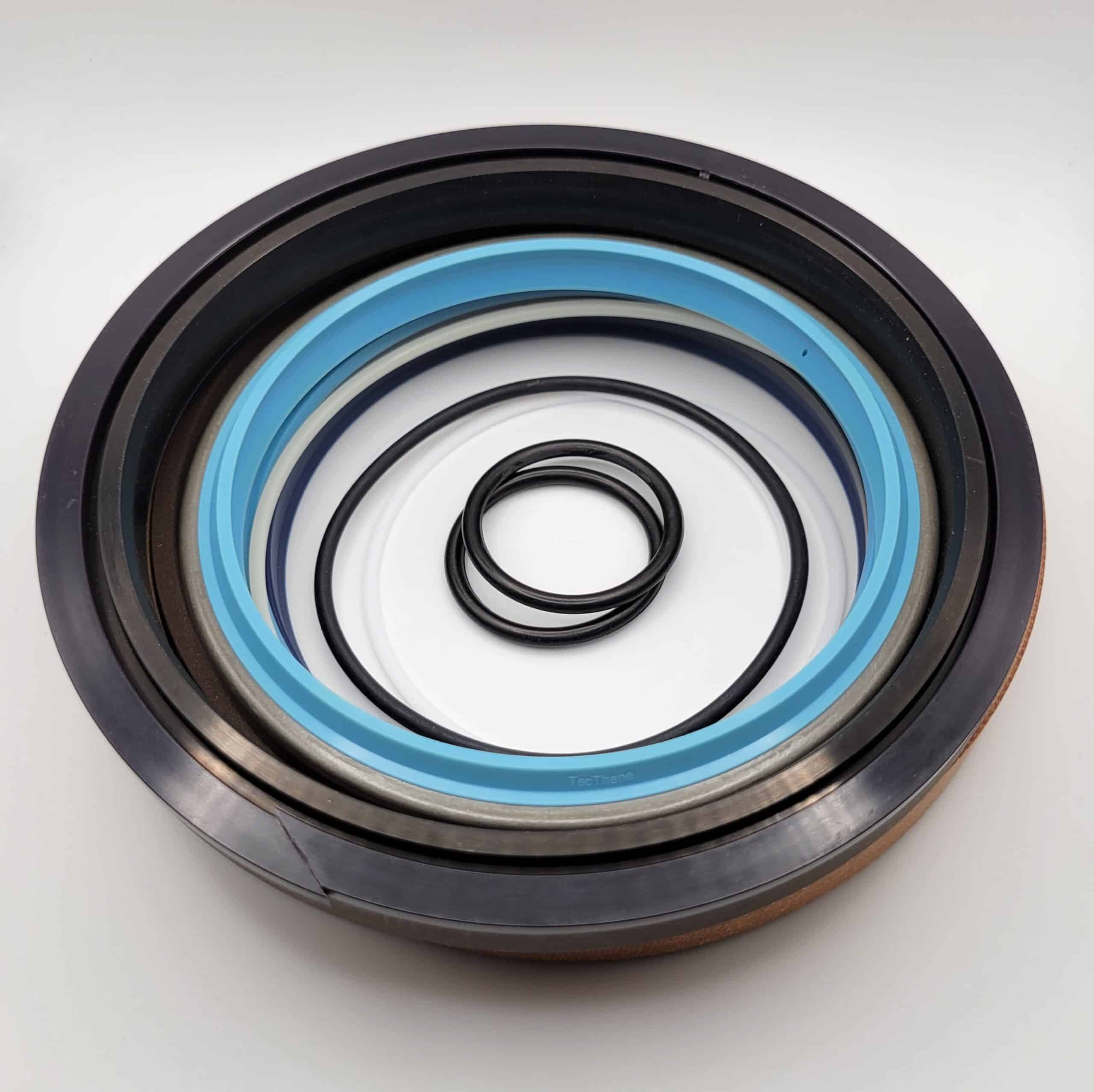 Hyundai R330LC-9S Boom Cylinder Seal Kit