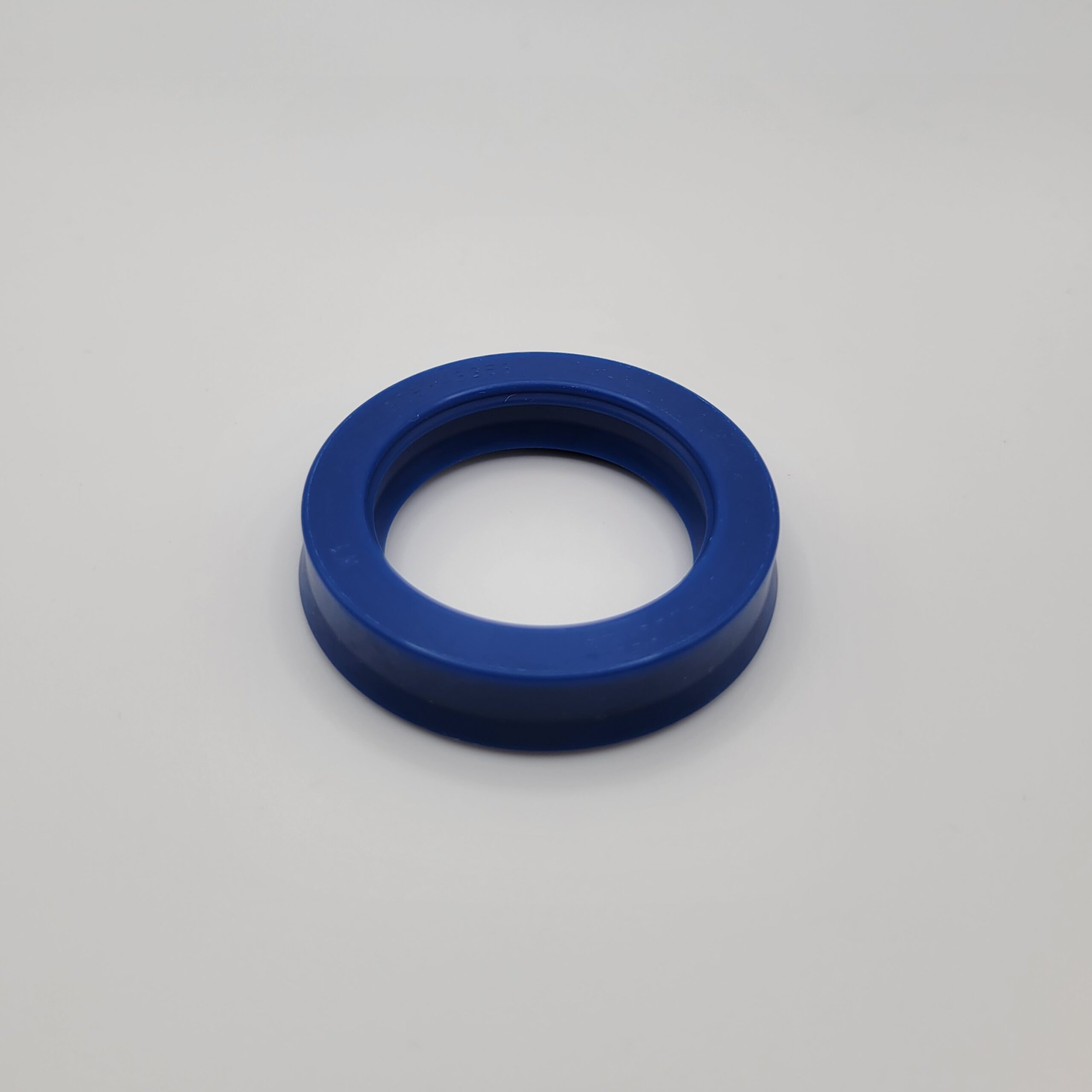 DOUBLE LIP U SEAL 20.00 X 28.00 X 5.70 MM